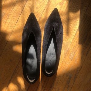 Brand new NA-KD black velvet mules kitten heels